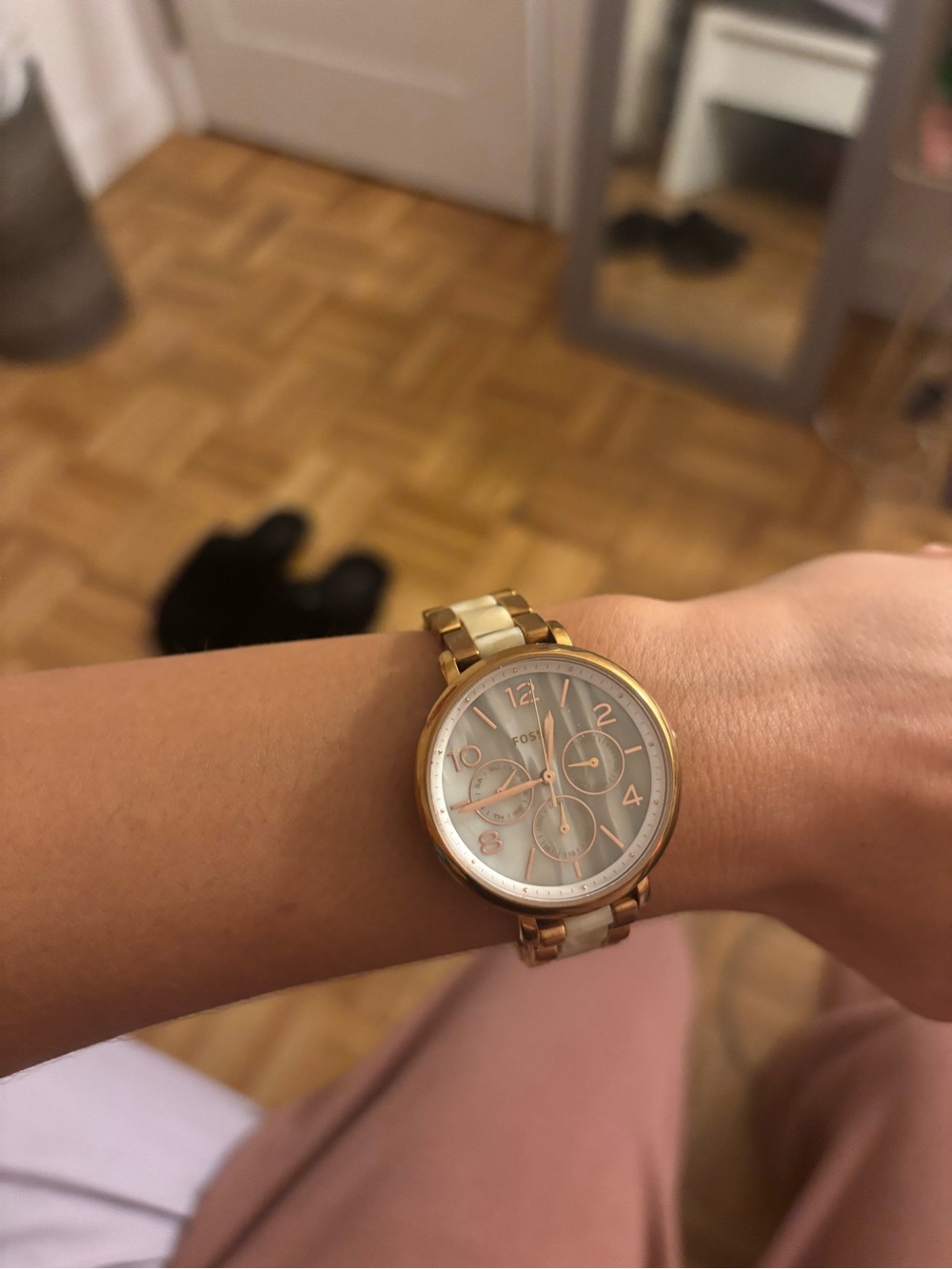 Fossil Gold and Cream Women's Chronograph Watch - Fashion Accessory